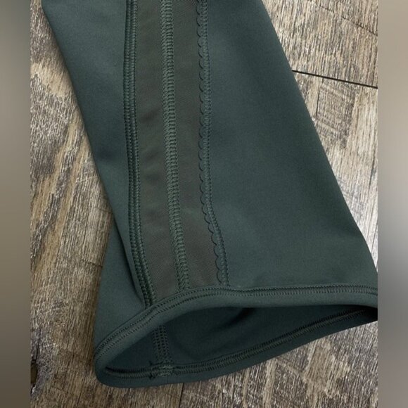 Lululemon Sun Setter Crop (17”)Dark Forest - Picture 7 of 12